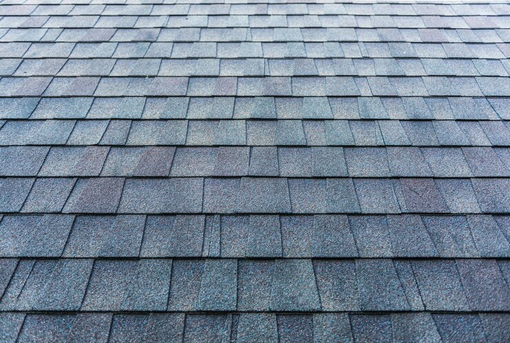 Choosing the Right Roofing Material for Your New Home